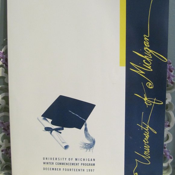University of Michigan 1997 Winter Commencement Program Crisler Arena - Picture 1 of 13